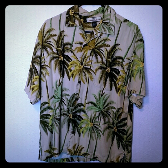 Silk shirt - Picture 1 of 1